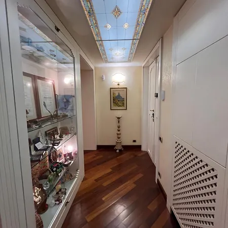 Residenza Lucullo فندق مبيت وإفطار